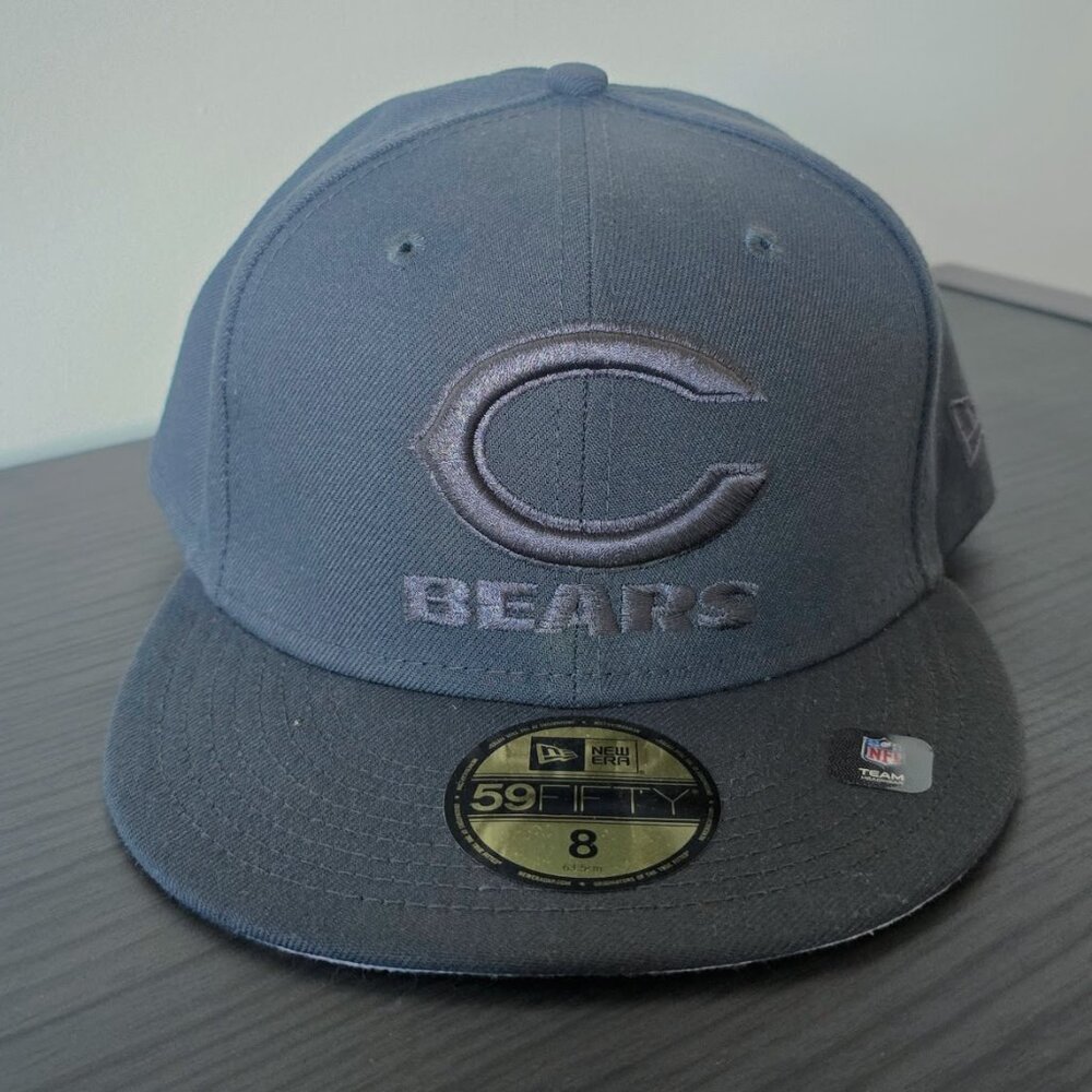 New Era Blue-Gray Chicago Bears NFL Football Fitted Hat Size 7 3/4